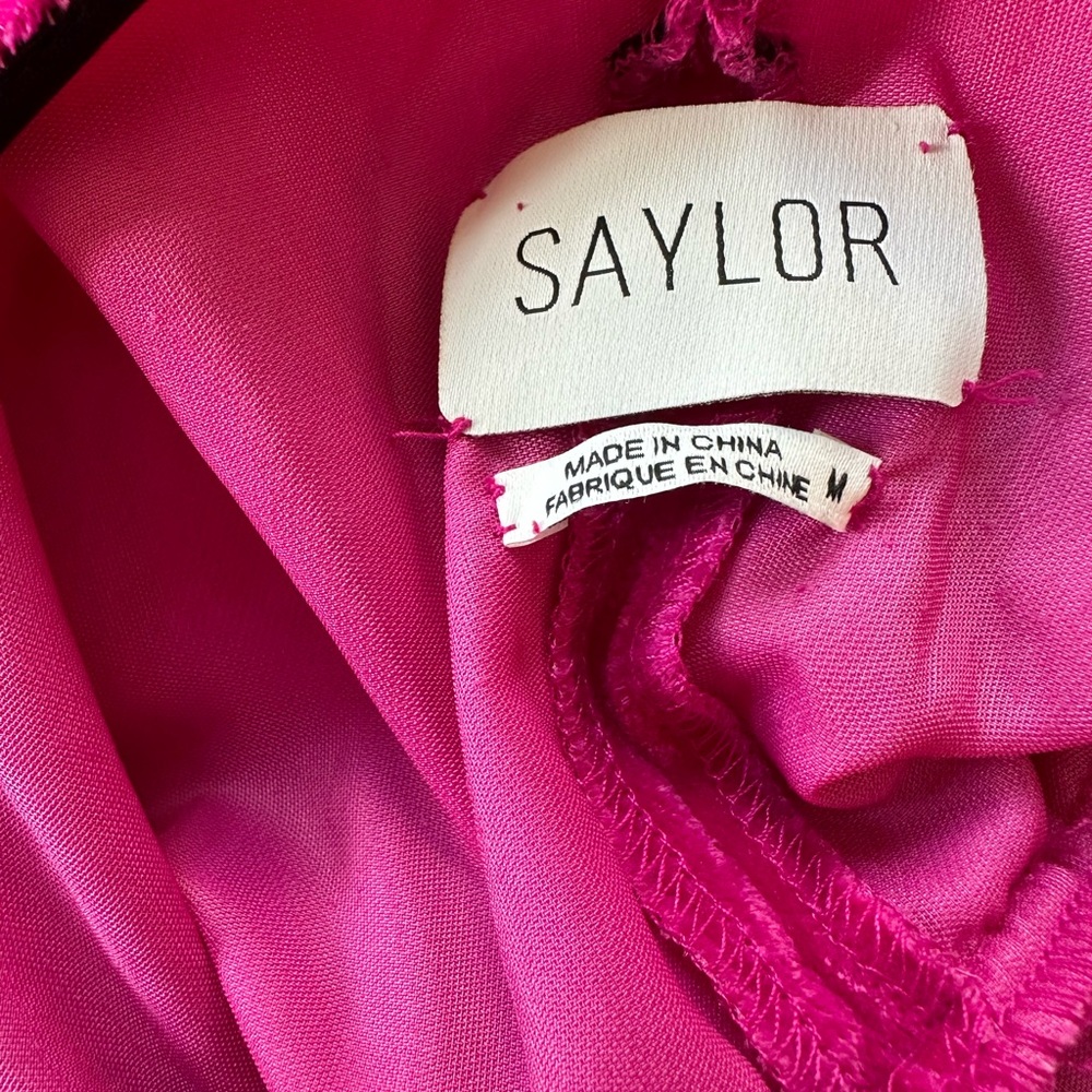 MEDIUM Women’s Saylor Tenley Pink Puff Long Sleeve Velvet Mini Dress NWT - Picture 9 of 14